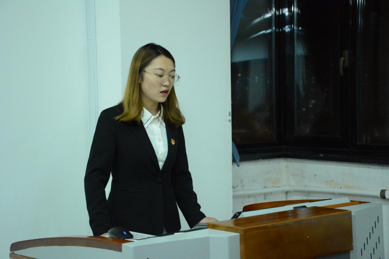 学生第一党支部学生党员韩蕾 学生第一党支部学生党员韩蕾
