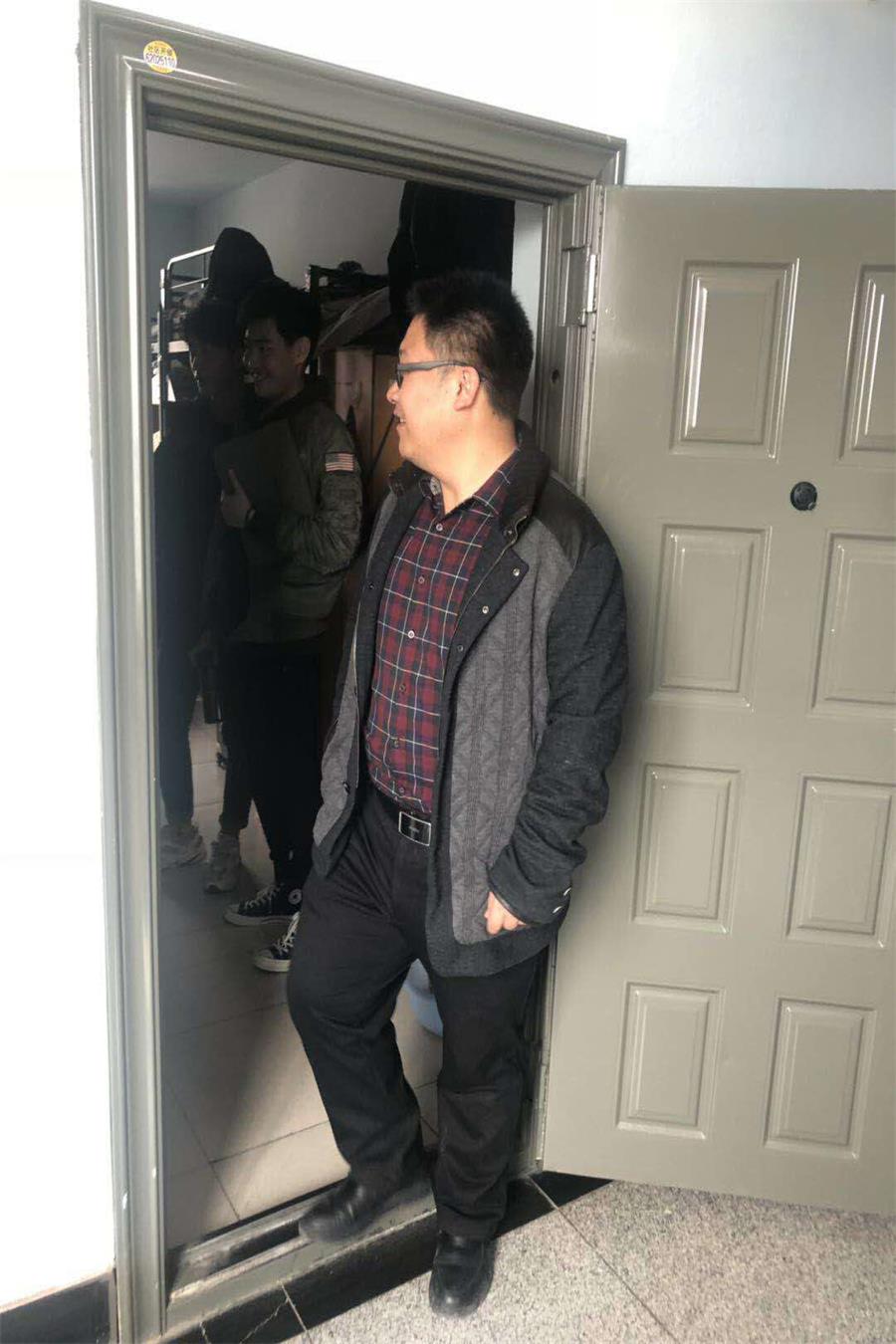 [艺术]记我院查寝工作