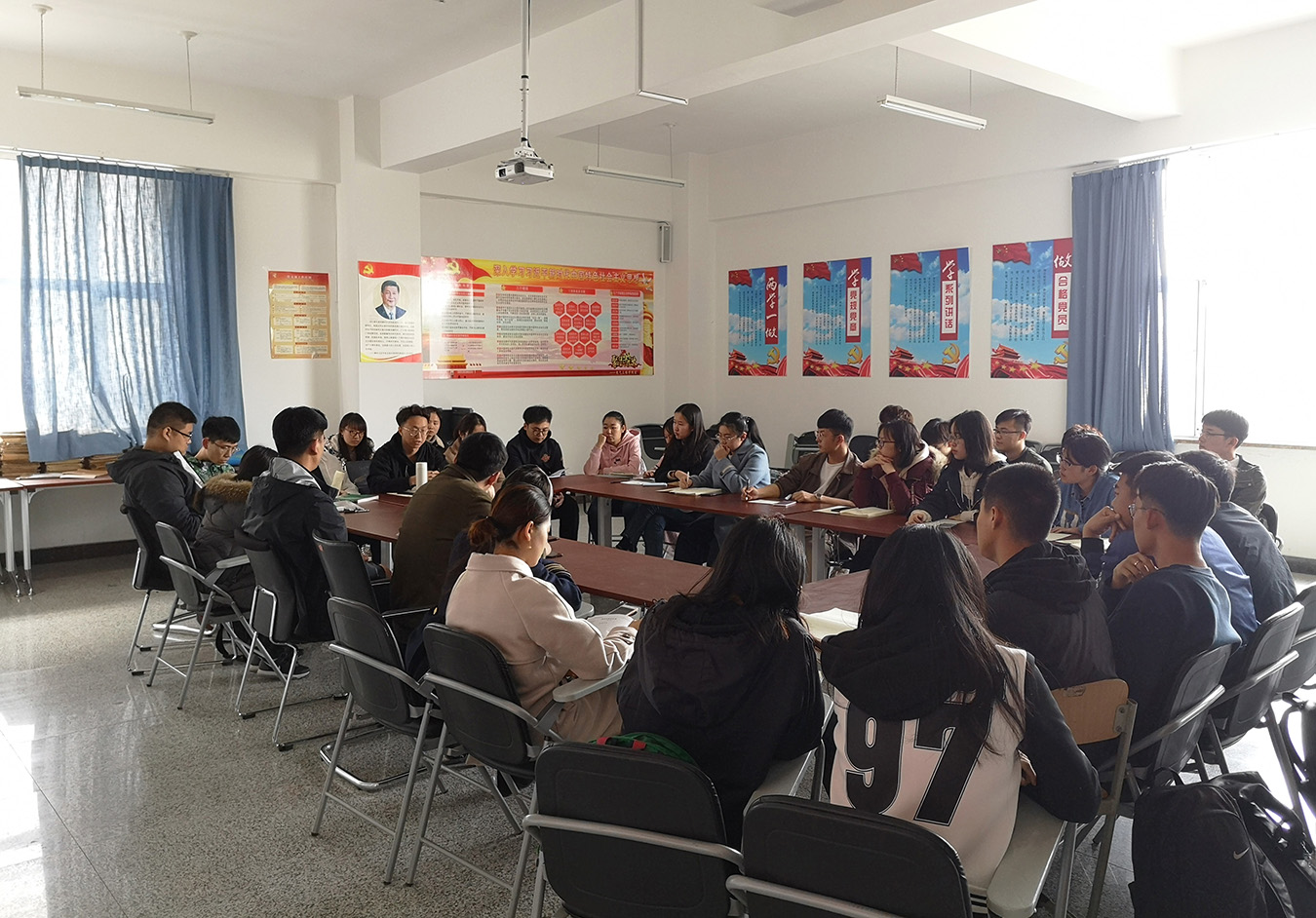 [电气]记我院召开学生干部工作研讨会-东北电力大学学工在线