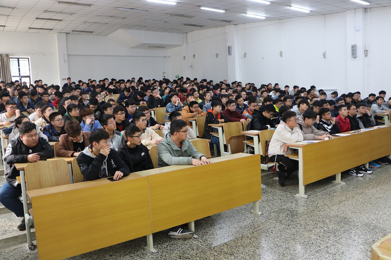 [機械]踏青春腳步,迎夢想朝陽-東北電力大學學工在線