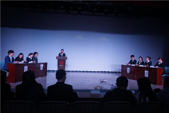 [经管]记我院参加校辩论赛复赛